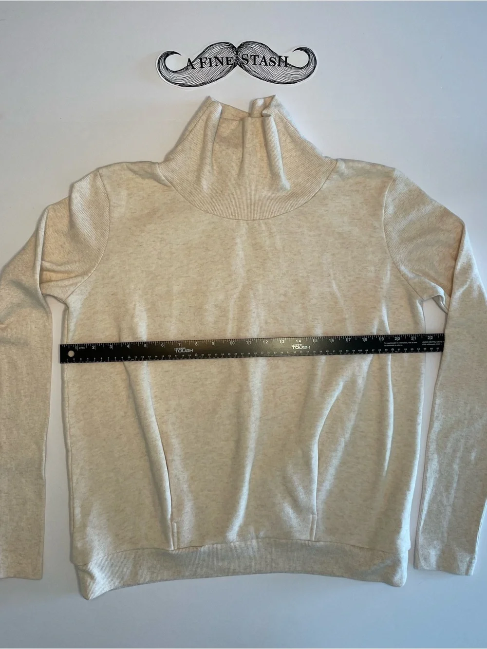 ALO Yoga Cream Turtleneck Pullover